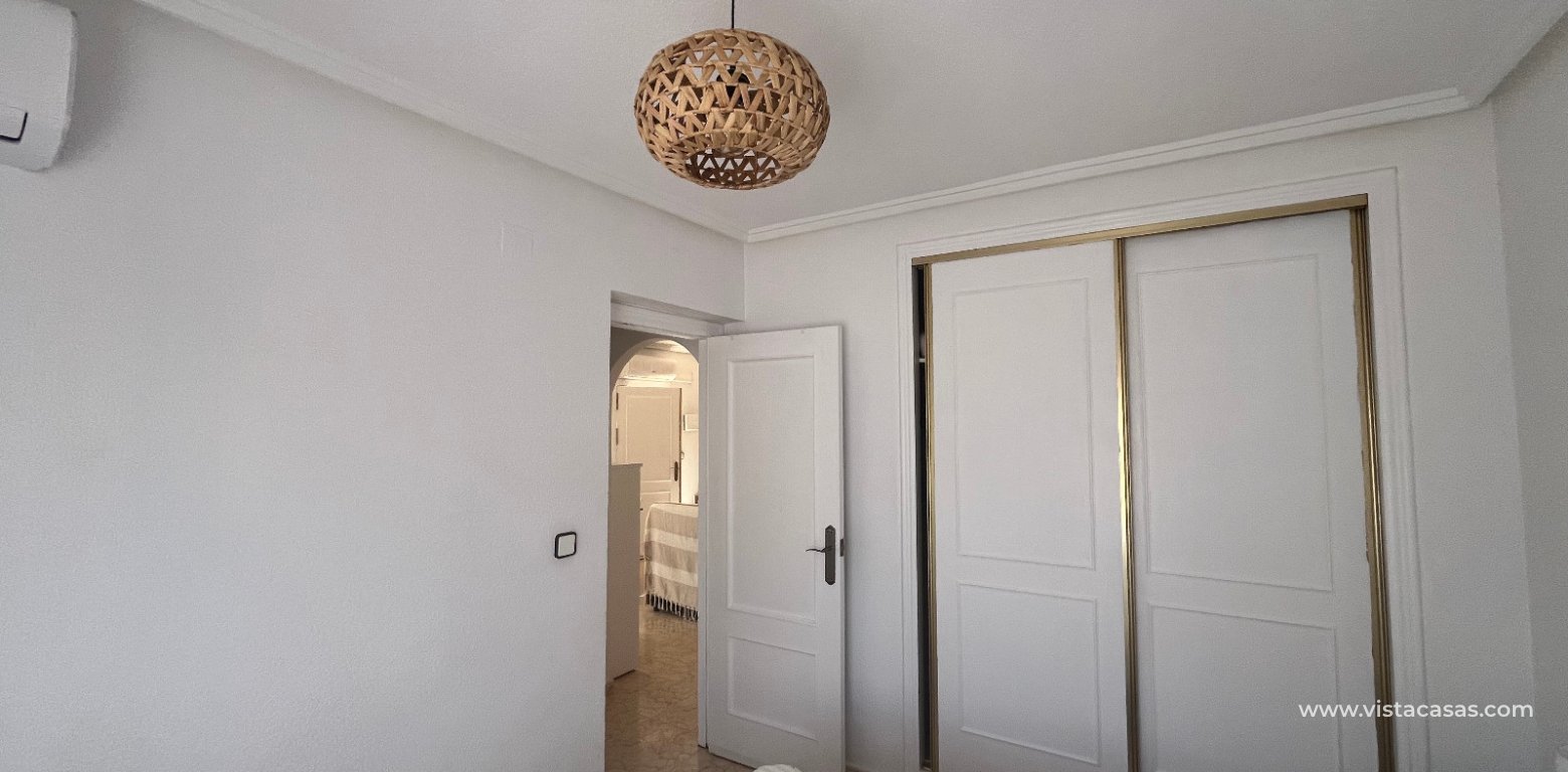 Vente - Maison Mitoyenne - Punta Prima