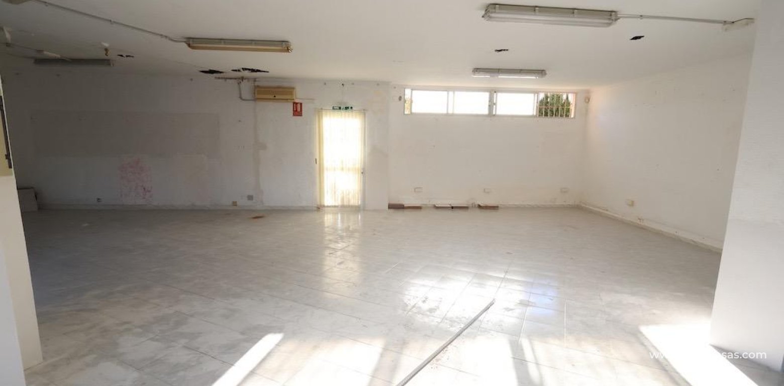 Resale - Commercial - La Zenia