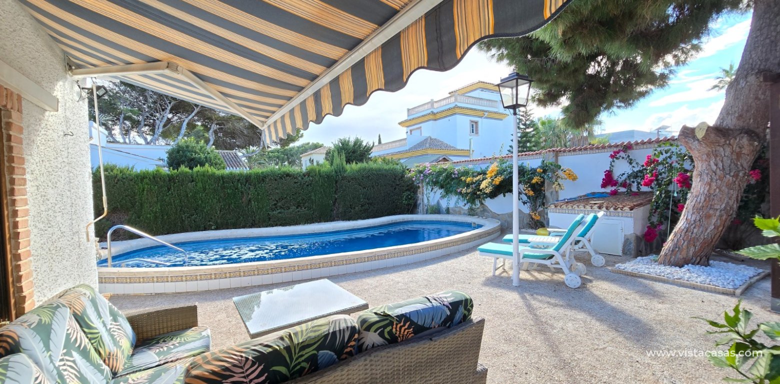 Resale - Villa - Cabo Roig