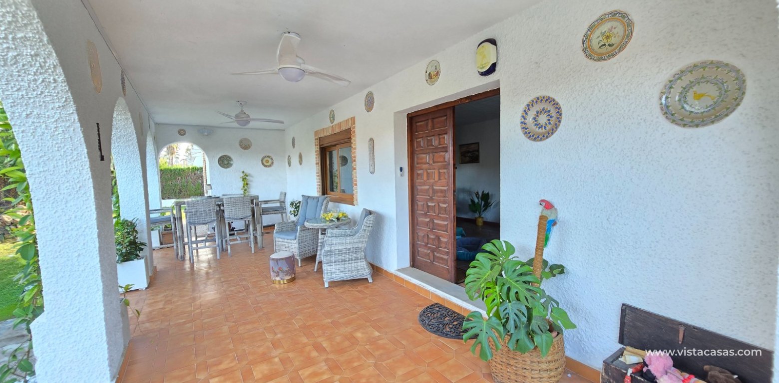 Resale - Villa - Cabo Roig