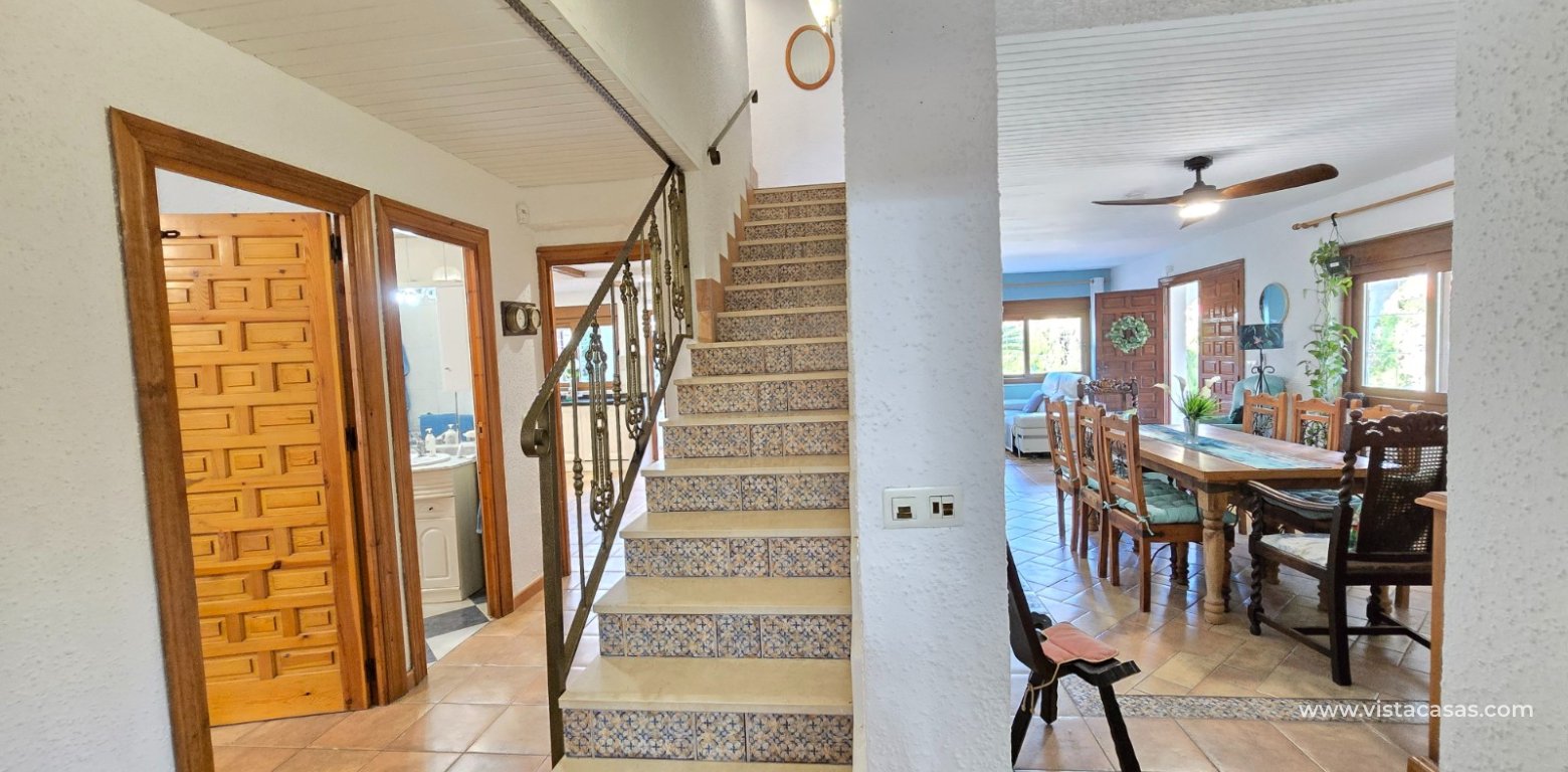 Resale - Villa - Cabo Roig