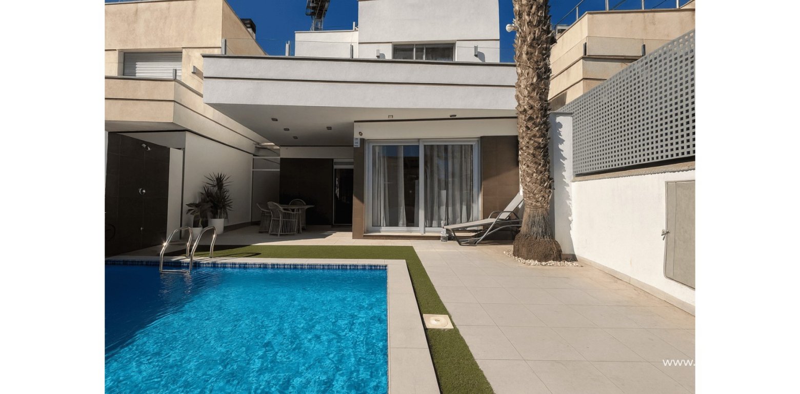 Vente - Villa - Cabo Roig