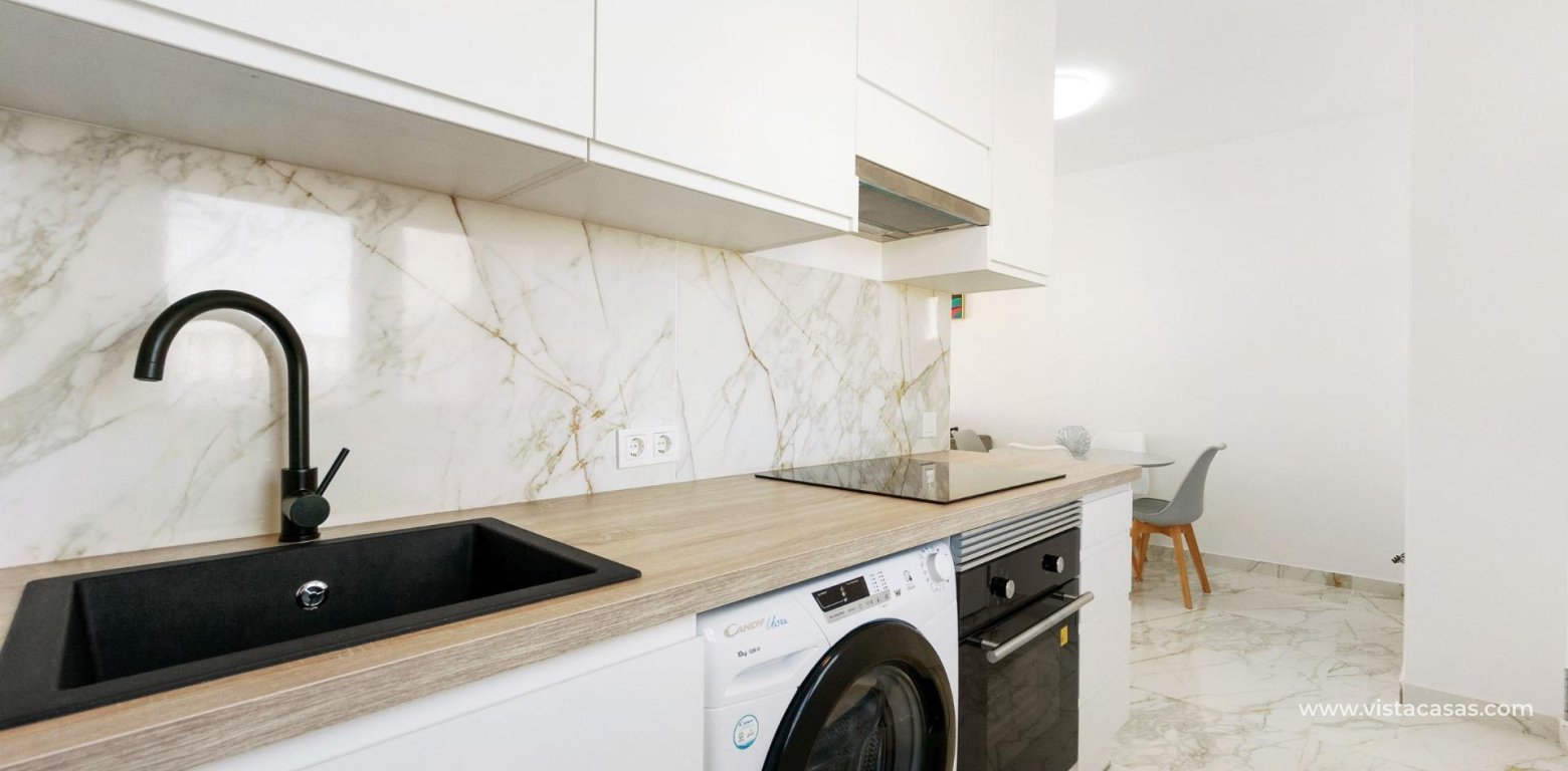 Resale - Villa - Torrevieja - El Chaparral