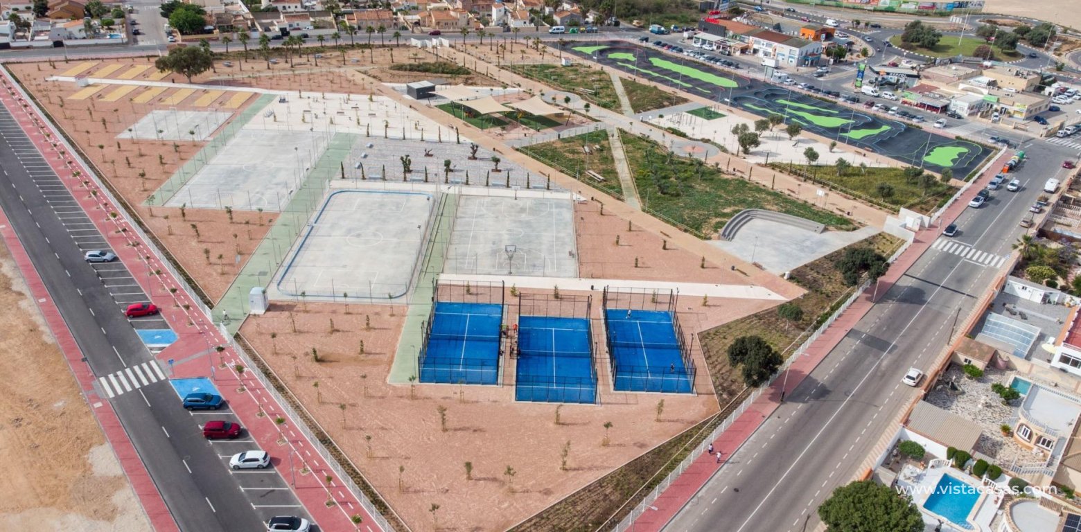 Resale - Villa - Torrevieja - El Chaparral