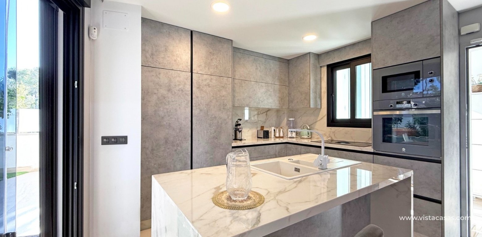 Venta - Chalet - Villamartin