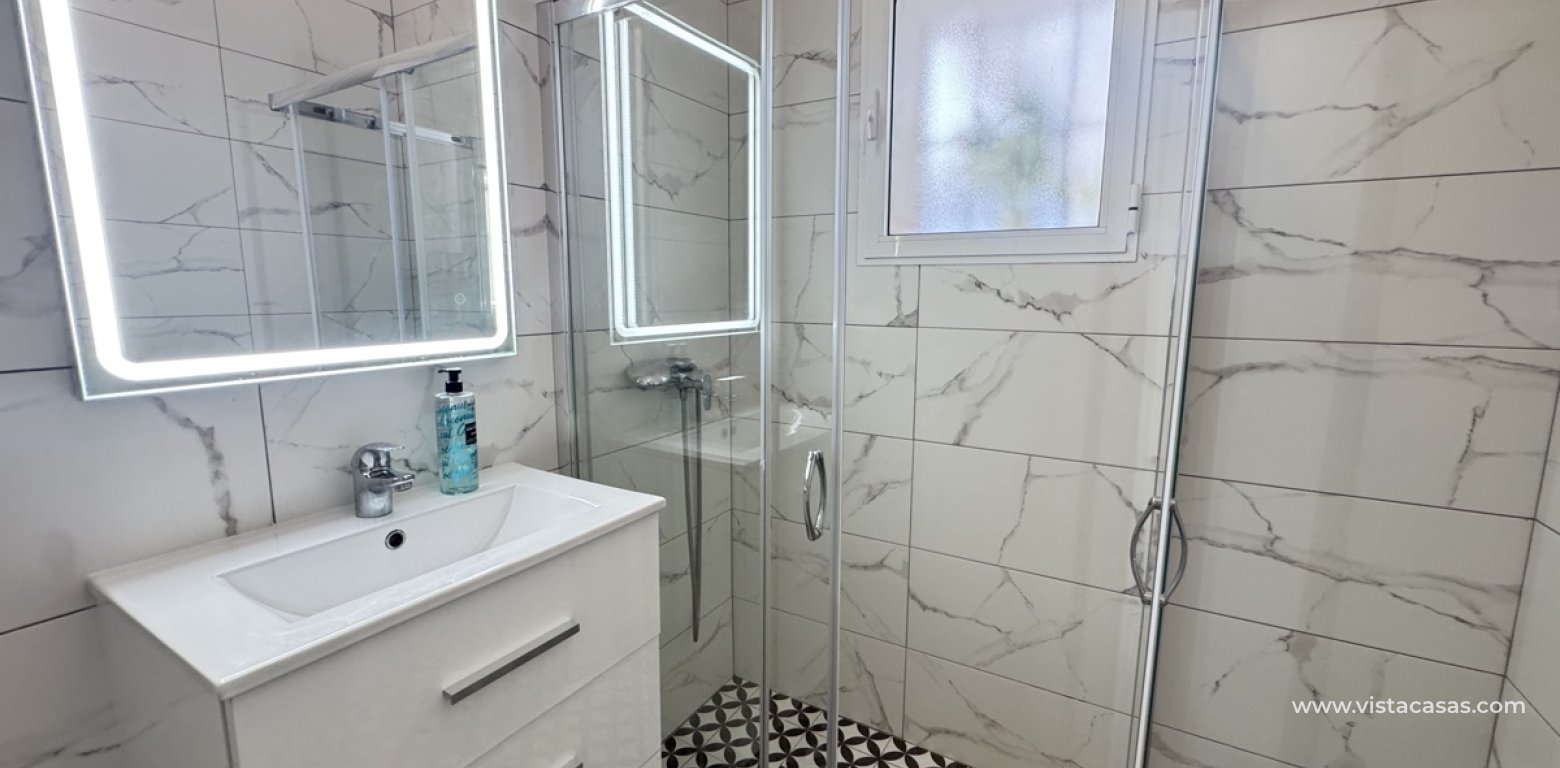 Venta - Chalet - Villamartin