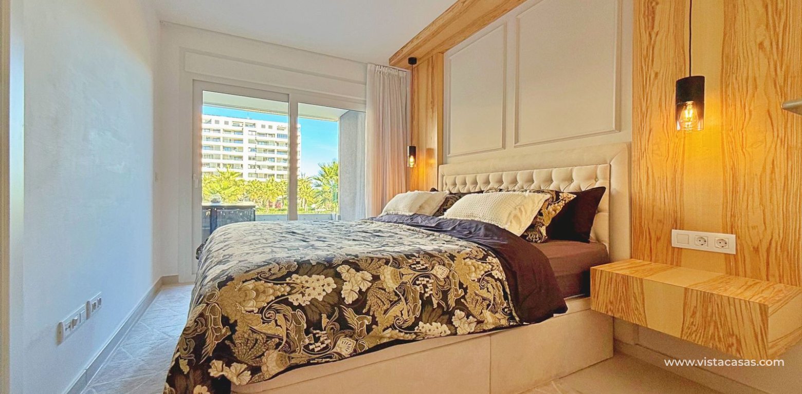 Resale - Apartment - Punta Prima