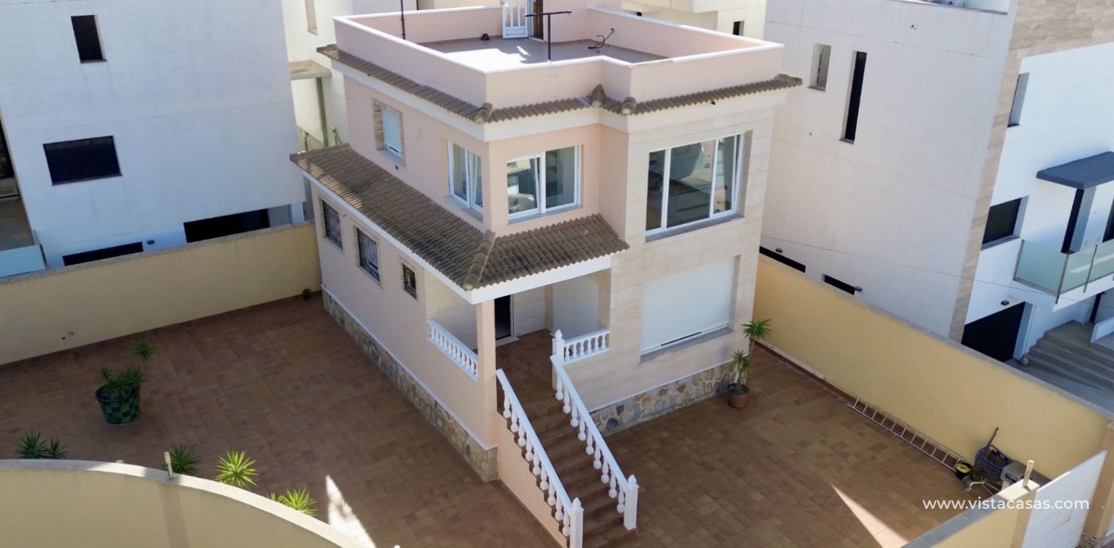 Sale - Villa - Villamartin