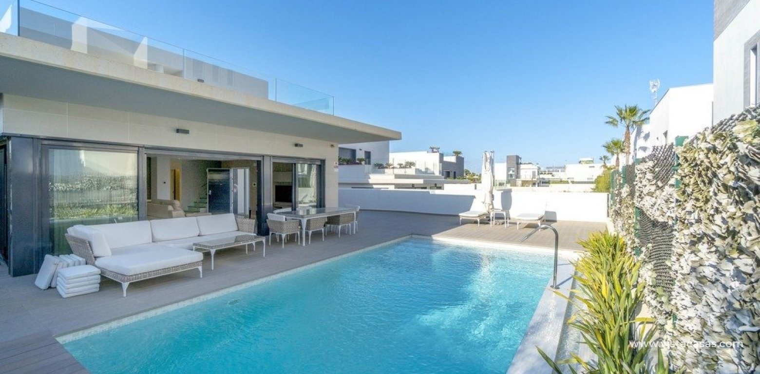 Sale - Villa - Cabo Roig