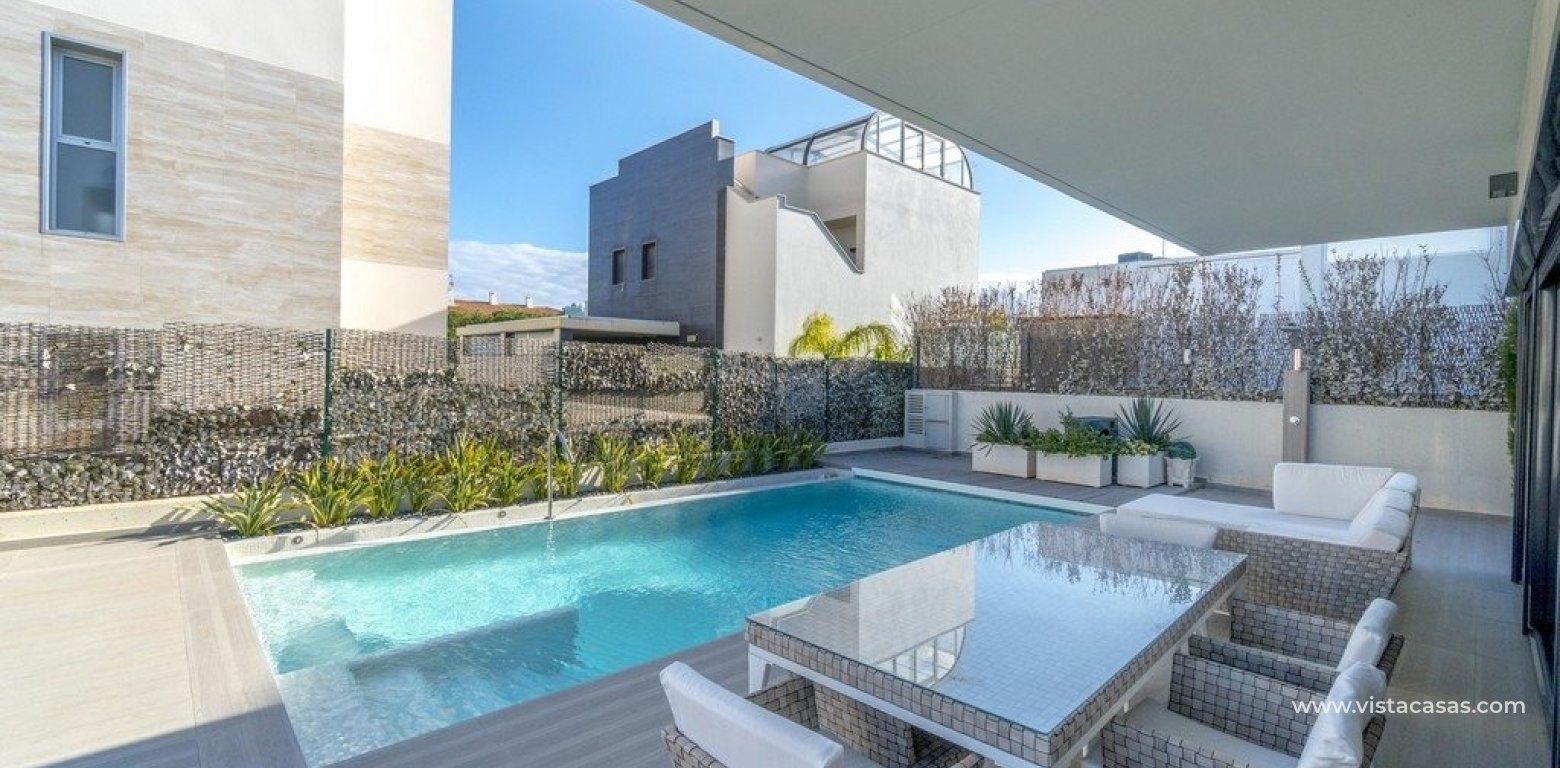 Sale - Villa - Cabo Roig