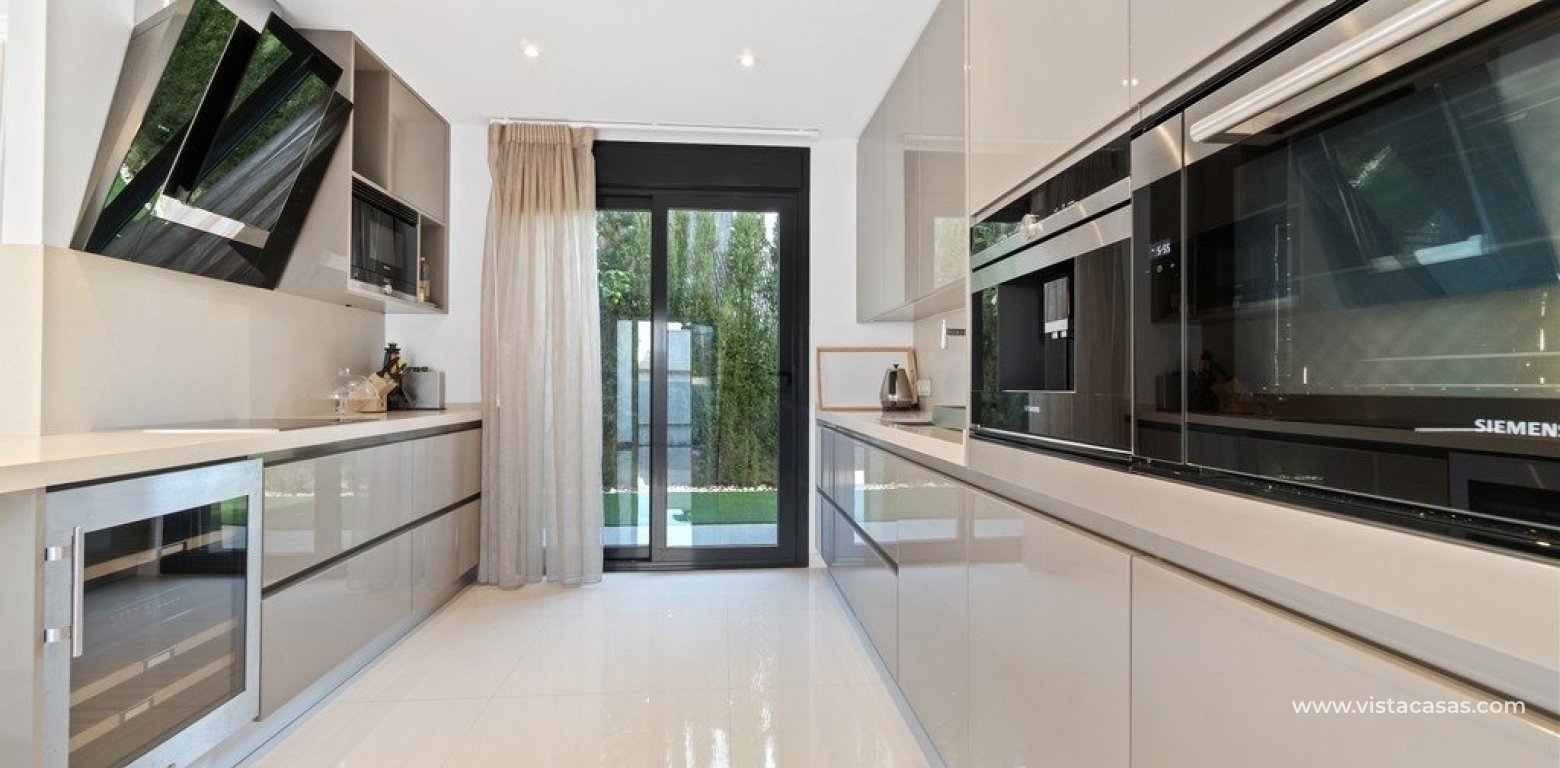 Sale - Villa - Cabo Roig