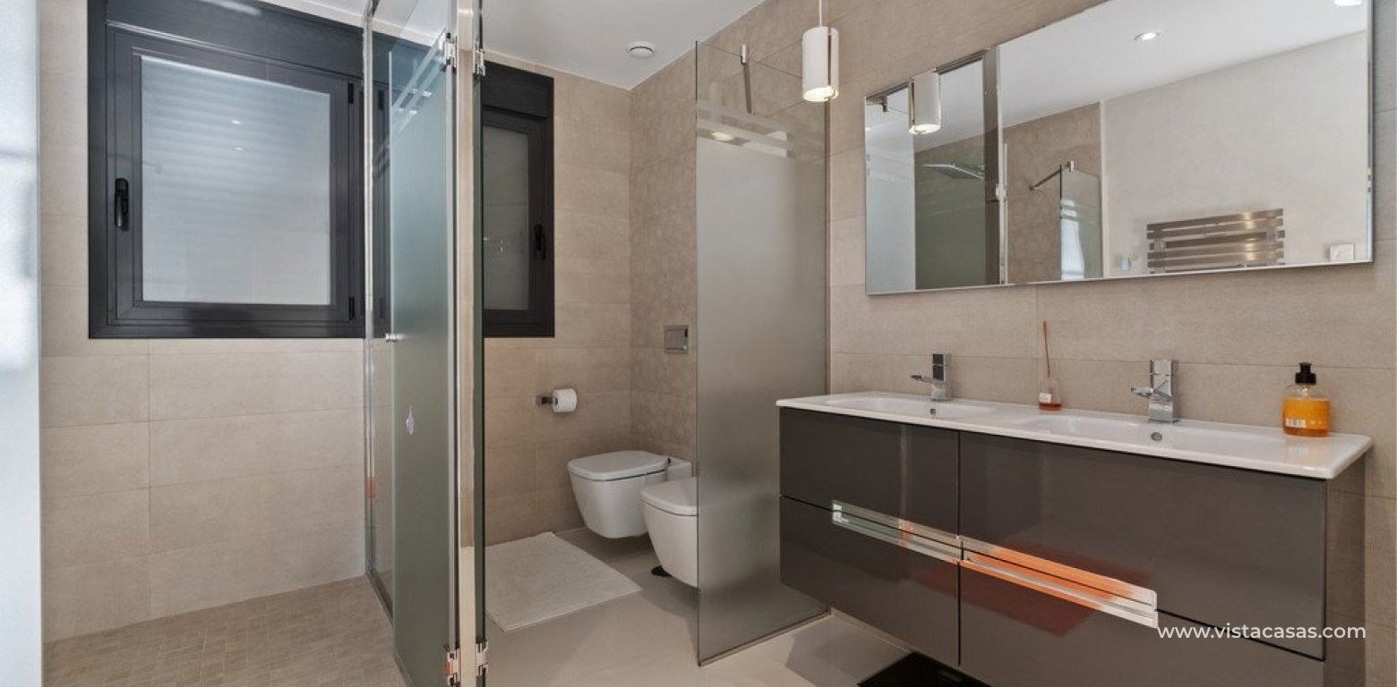 Sale - Villa - Cabo Roig