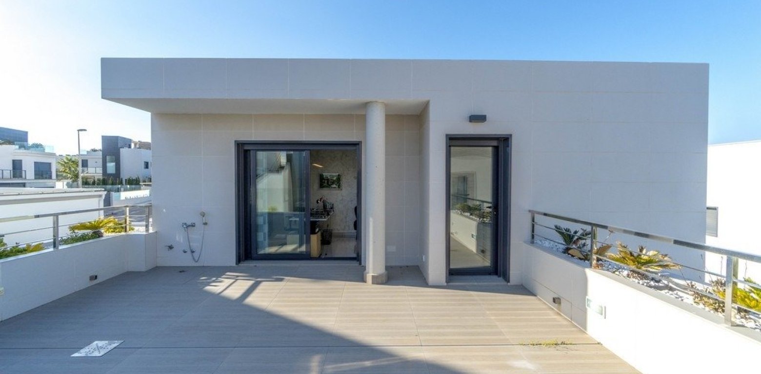 Sale - Villa - Cabo Roig