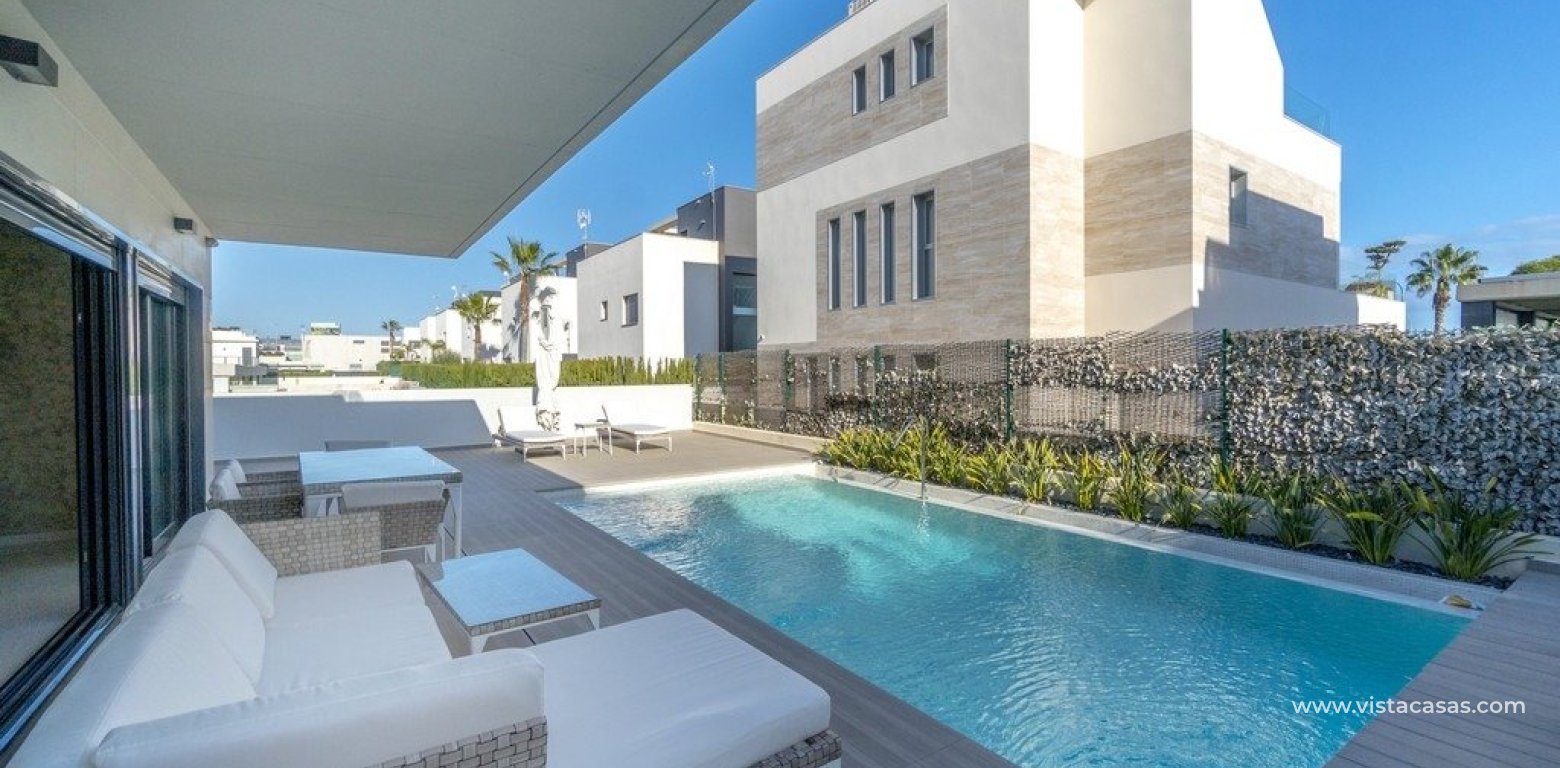 Sale - Villa - Cabo Roig