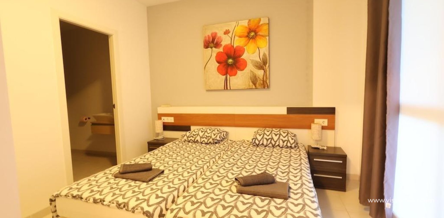 Resale - Apartment - Orihuela Costa - La Zenia