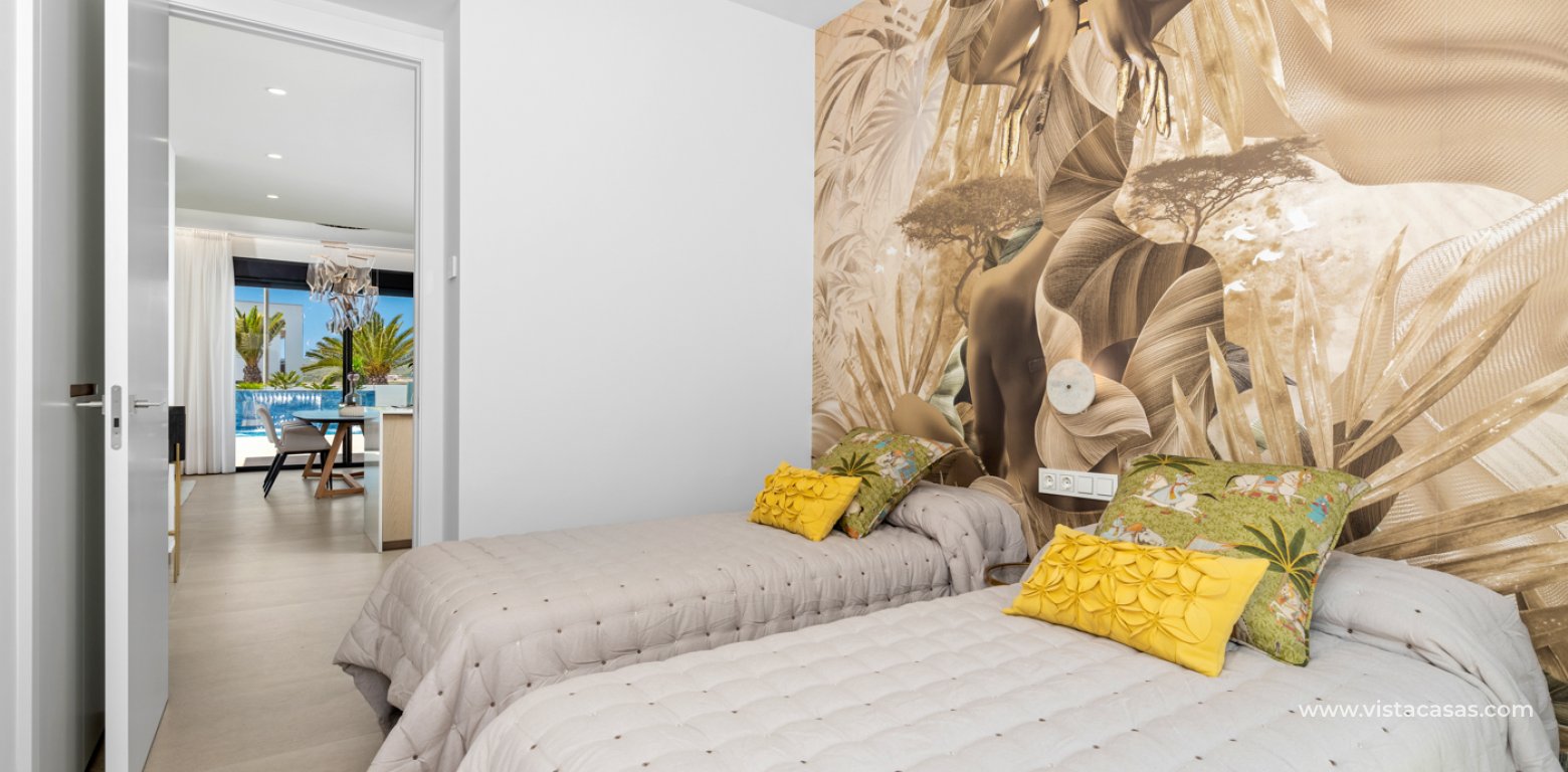 Pierwotny - Villa - Campoamor