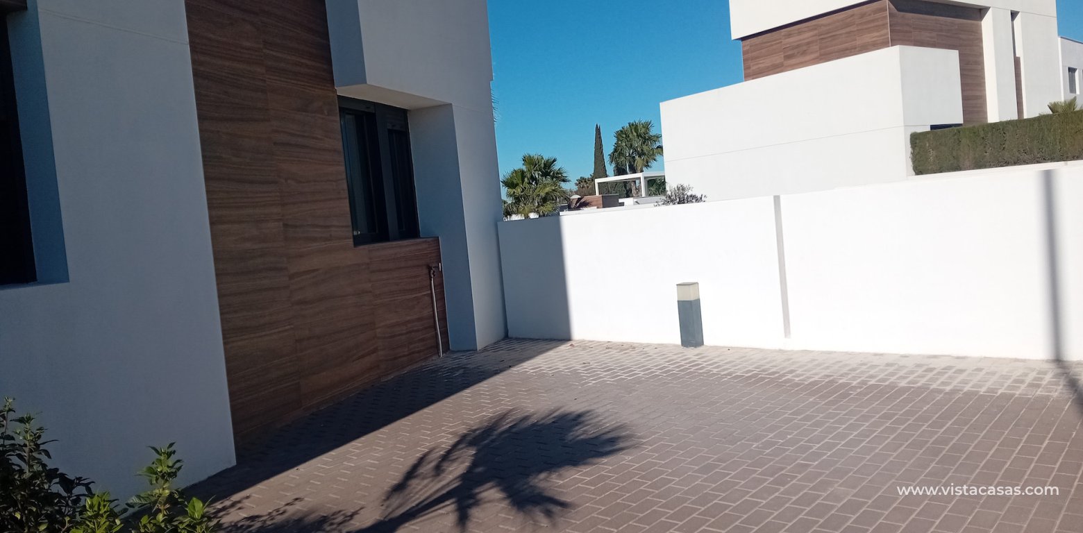 Resale - Villa - Algorfa - La Finca Golf Resort