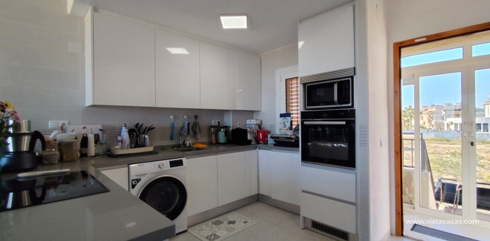 Sale - Lägenhet - Torrevieja - La Mata