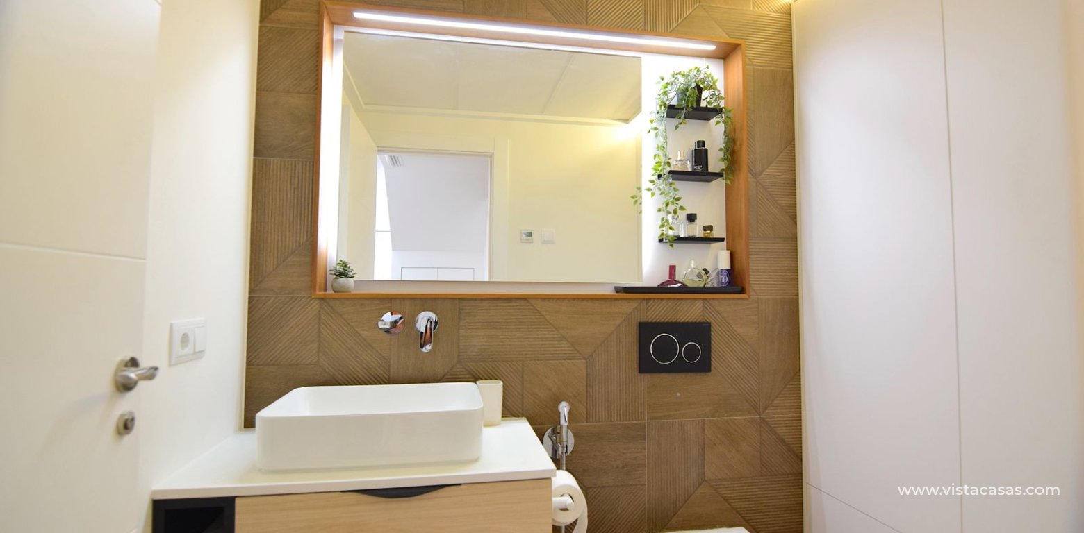 Sale - Townhouse - La Florida