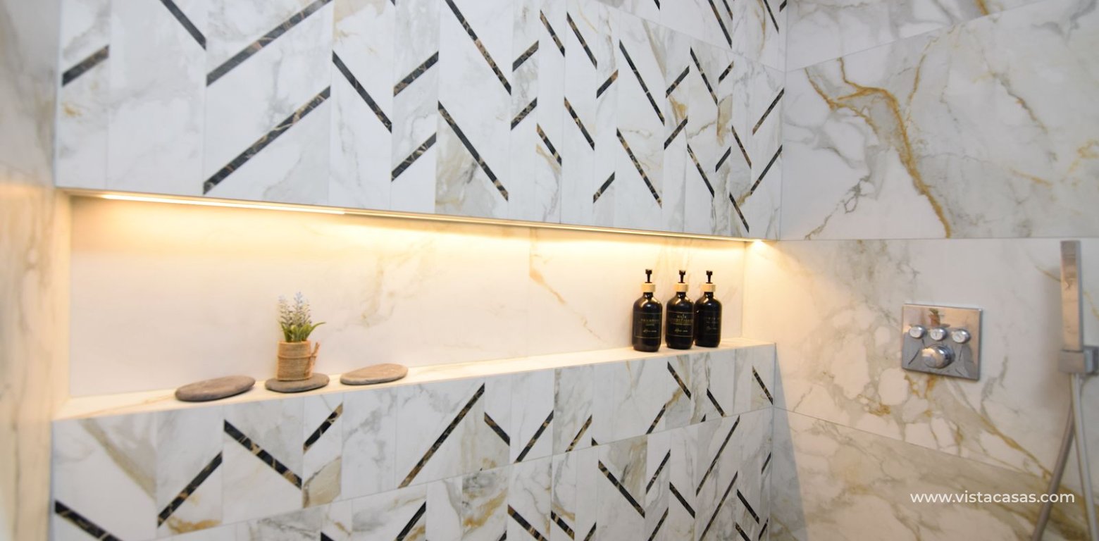 Sale - Townhouse - La Florida