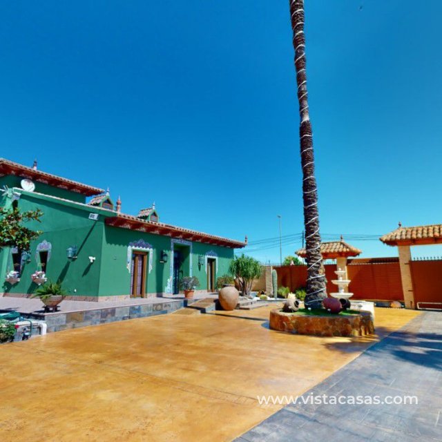 Villa - Sale - Almoradí - Almoradí