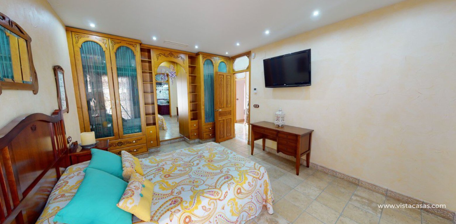 Sale - Villa - Almoradí