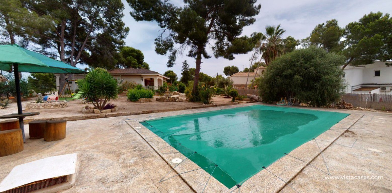 Resale - Villa - Pinar de Campoverde