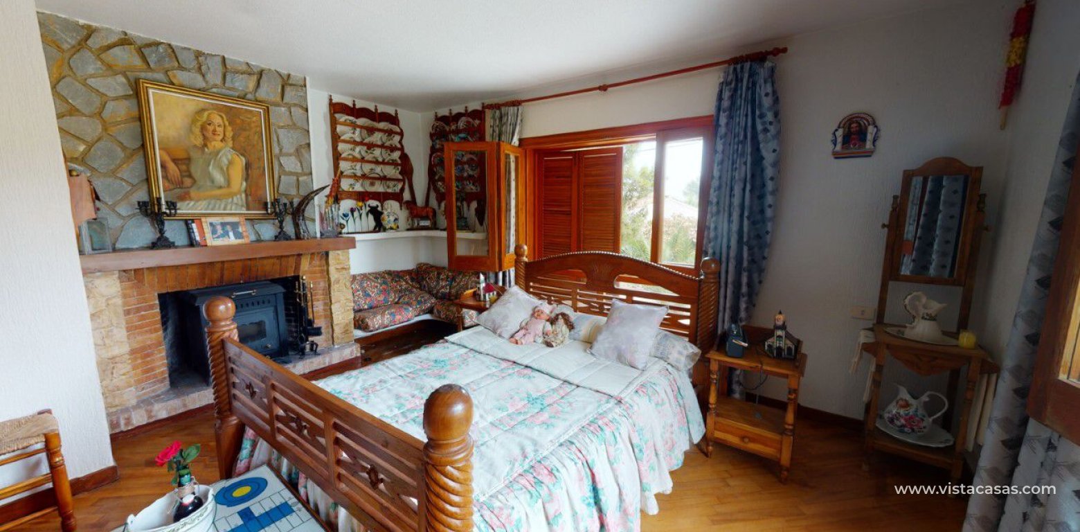 Resale - Villa - Pinar de Campoverde