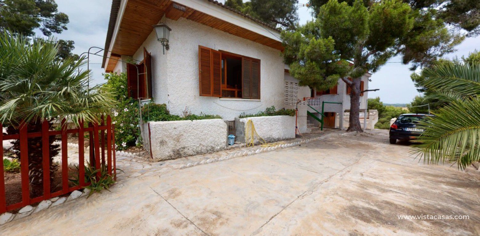 Resale - Villa - Pinar de Campoverde