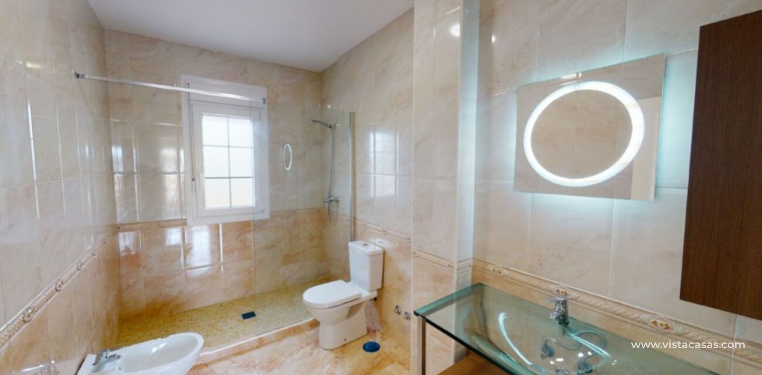 Wtórny - Villa - Cabo Roig