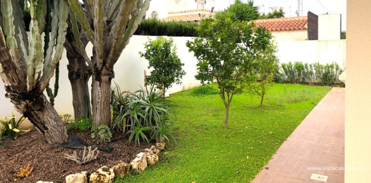 Wtórny - Villa - Cabo Roig