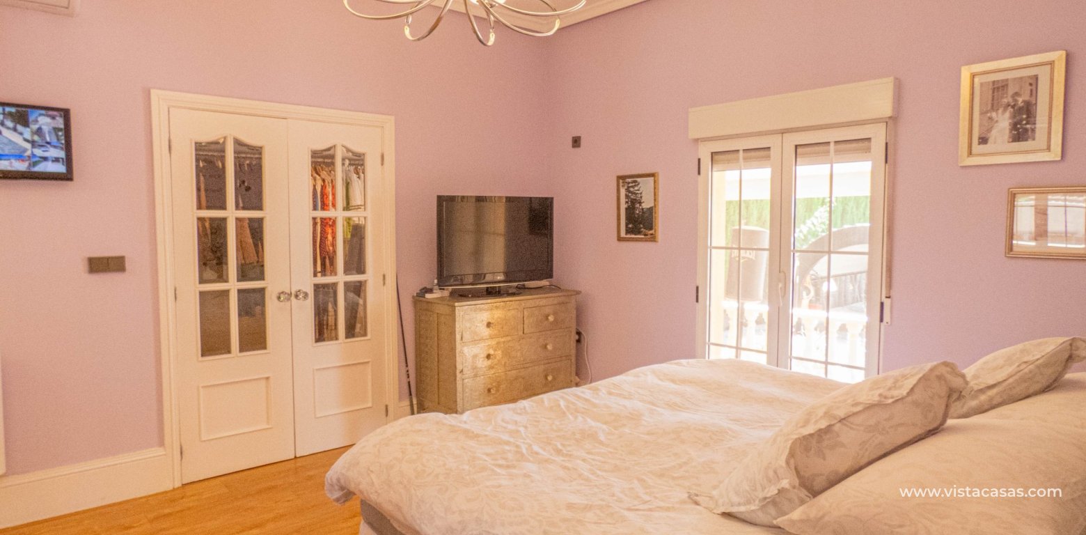 Resale - Villa - Rojales