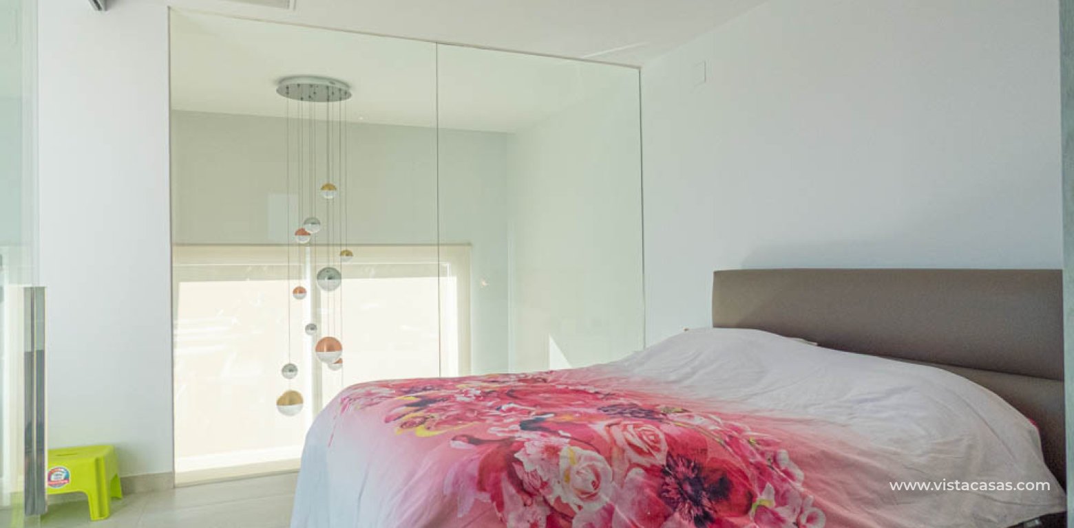 Sale - Villa - Algorfa - La Finca Golf Resort