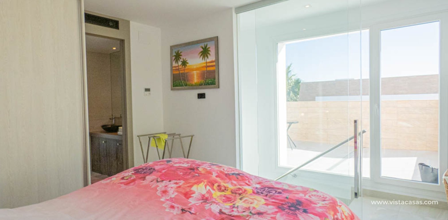 Sale - Villa - Algorfa - La Finca Golf Resort