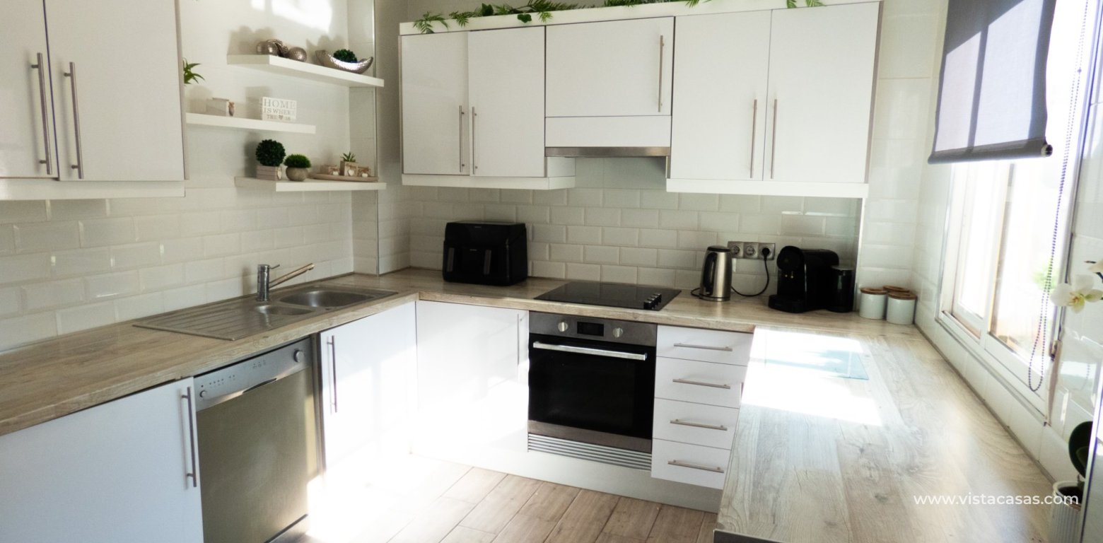 Resale - Villa - Playa Flamenca