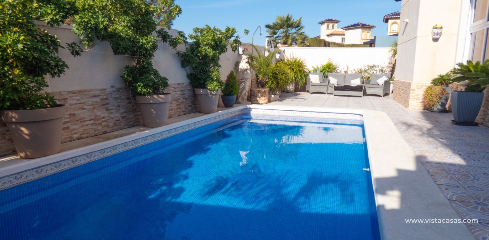 Resale - Villa - Playa Flamenca