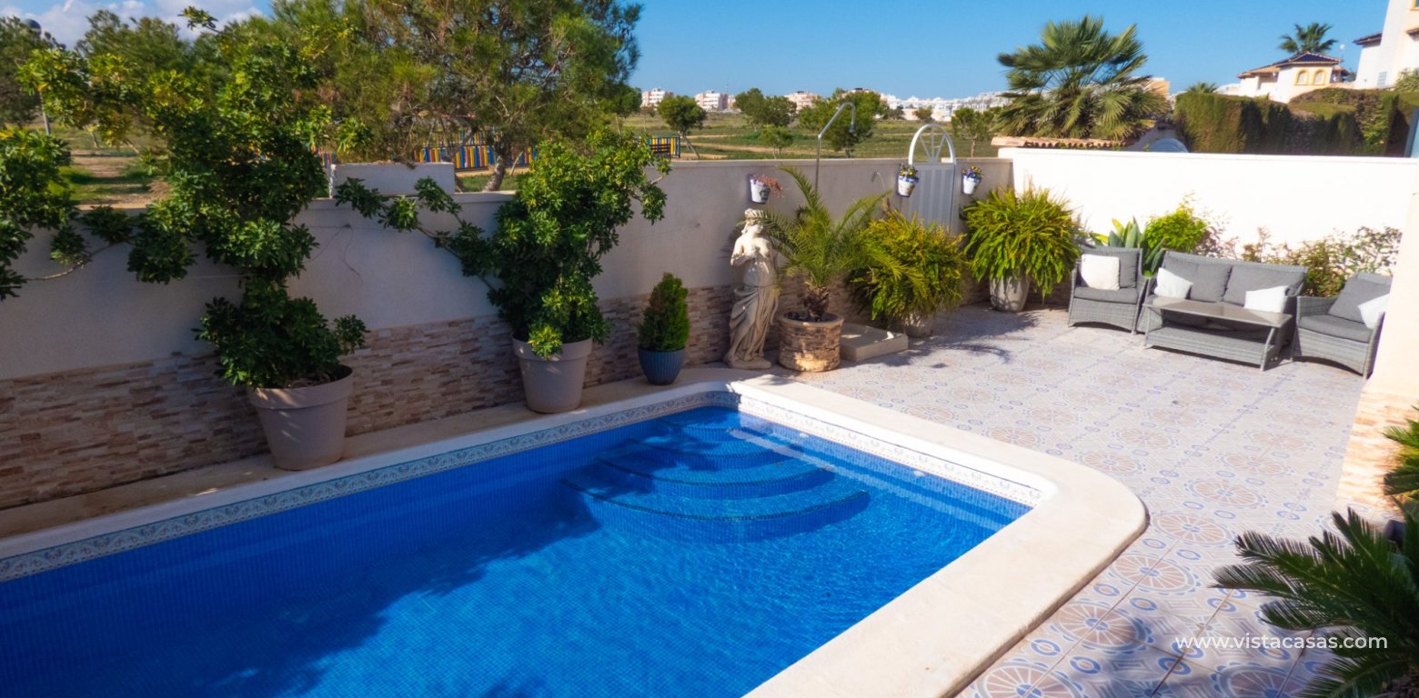 Resale - Villa - Playa Flamenca