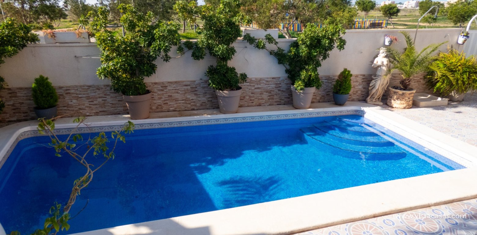 Resale - Villa - Playa Flamenca