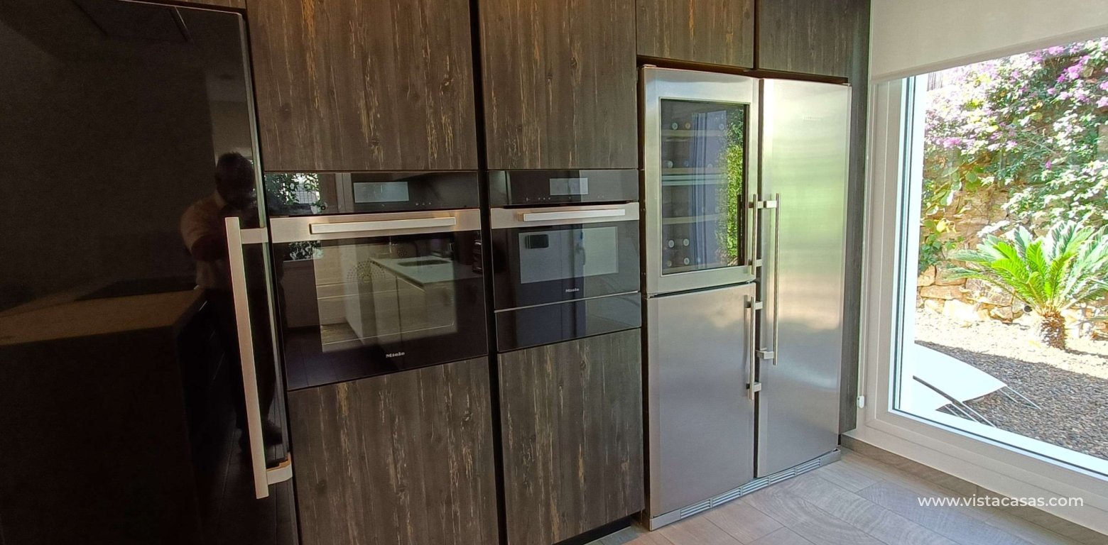 Sale - Villa - Algorfa - La Finca Golf Resort