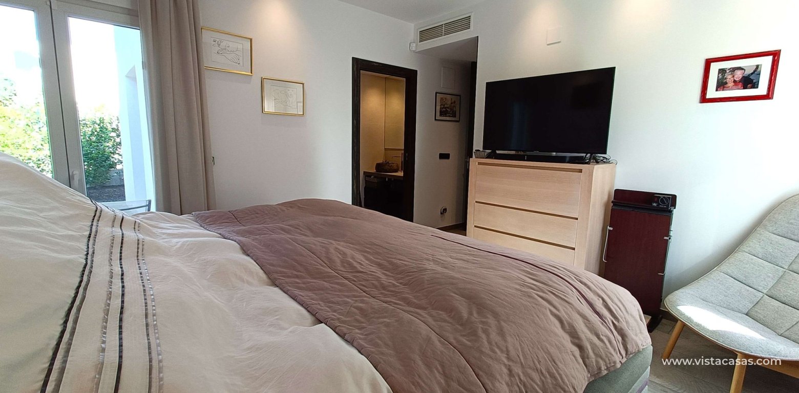 Sale - Villa - Algorfa - La Finca Golf Resort