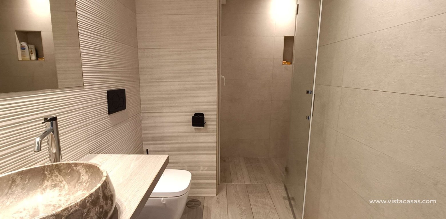 Sale - Villa - Algorfa - La Finca Golf Resort