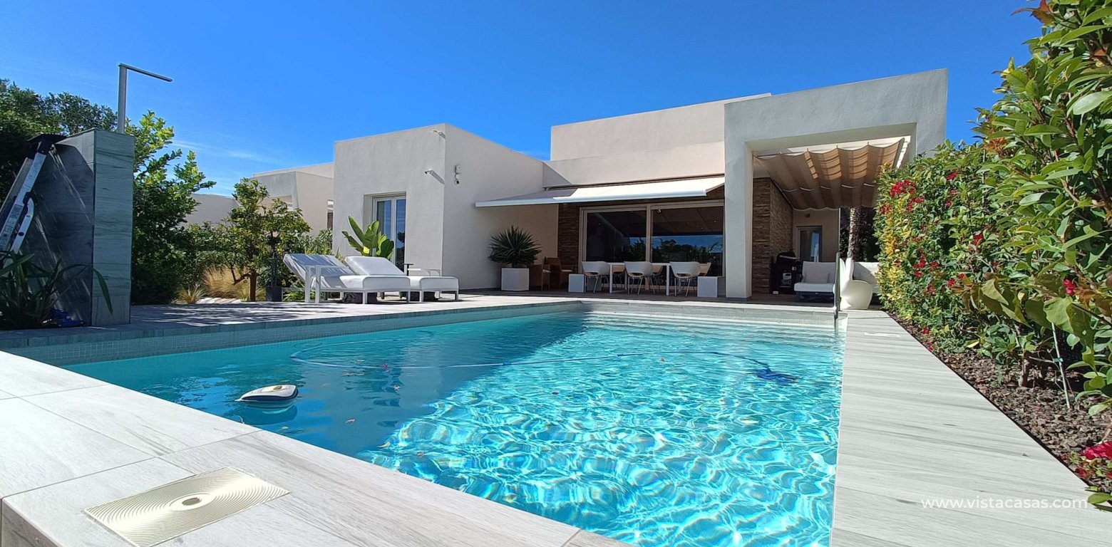 Sale - Villa - Algorfa - La Finca Golf Resort