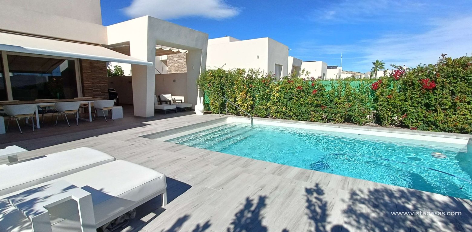 Sale - Villa - Algorfa - La Finca Golf Resort