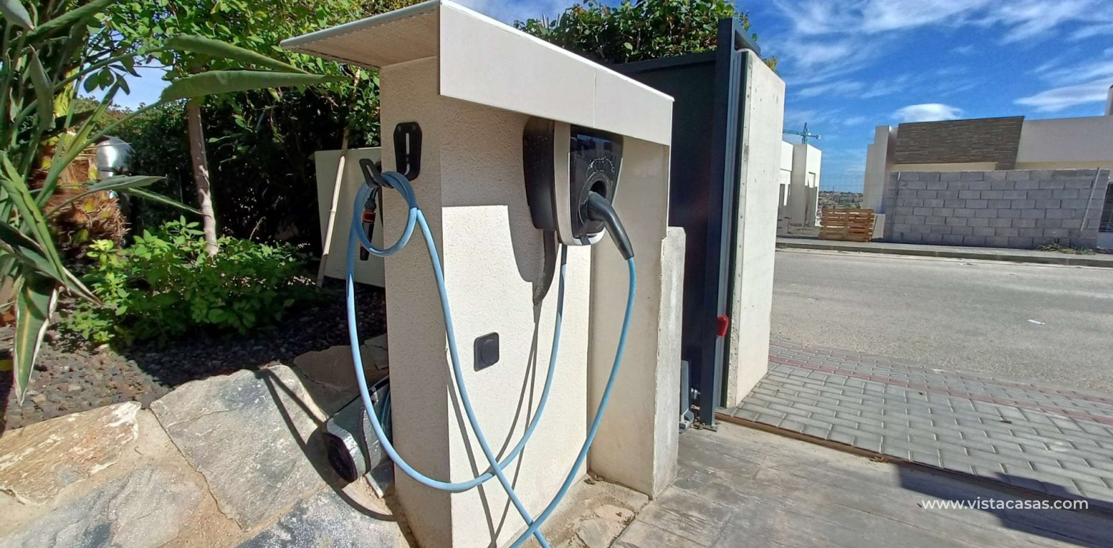 Sale - Villa - Algorfa - La Finca Golf Resort