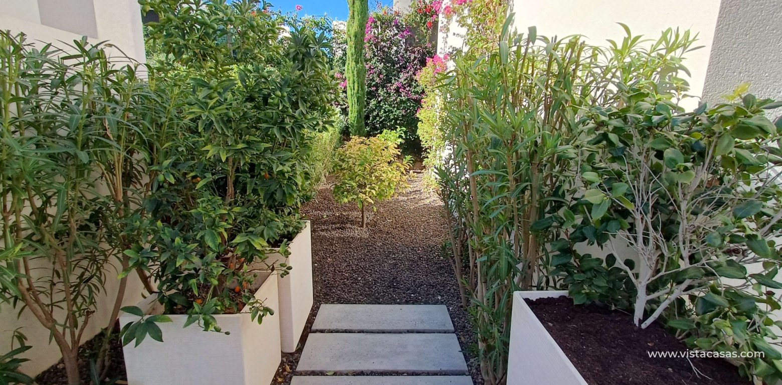 Sale - Villa - Algorfa - La Finca Golf Resort