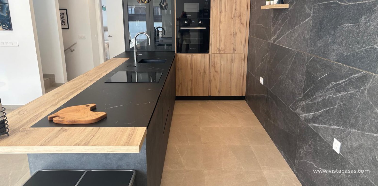 Sale - Villa - Algorfa - La Finca Golf Resort