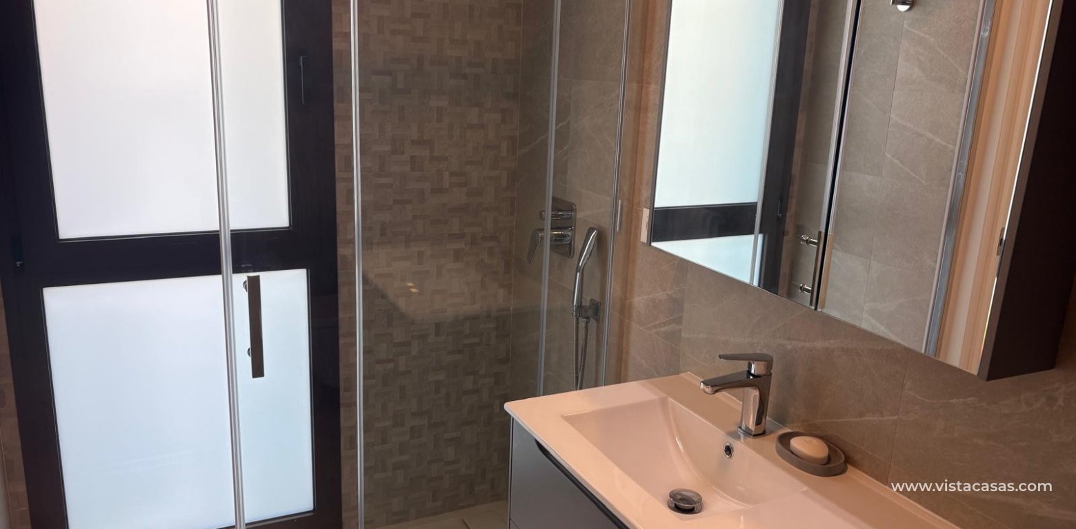 Sale - Villa - Algorfa - La Finca Golf Resort