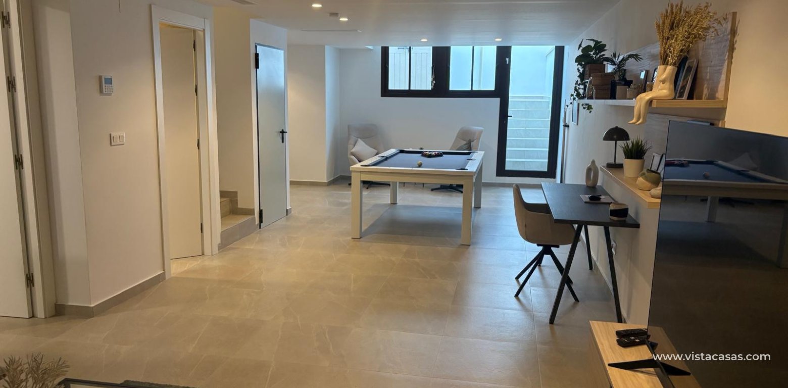 Sale - Villa - Algorfa - La Finca Golf Resort