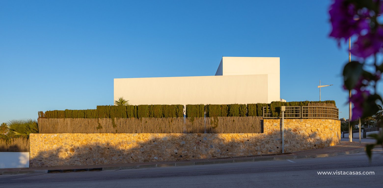 Resale - Villa - Algorfa - La Finca Golf Resort