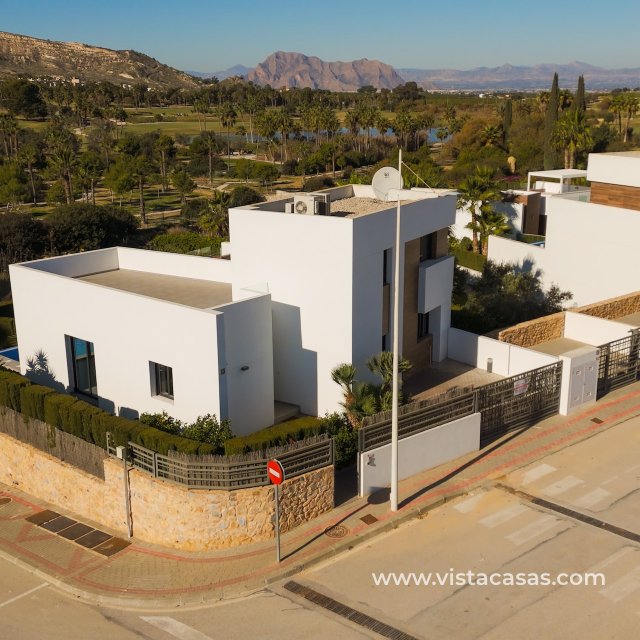 Villa - Sale - Algorfa - La Finca Golf Resort